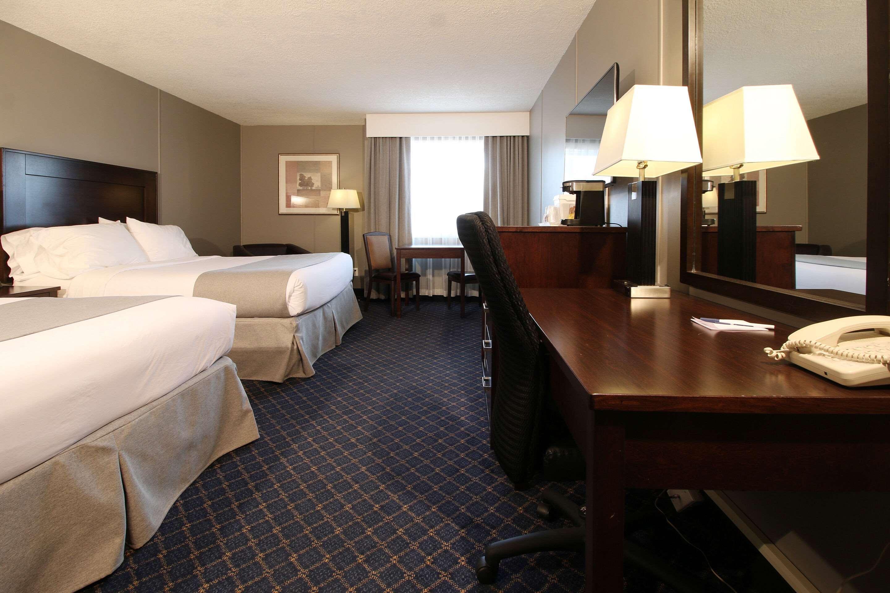 Clarion Pointe Hotel Medicine Hat Kültér fotó