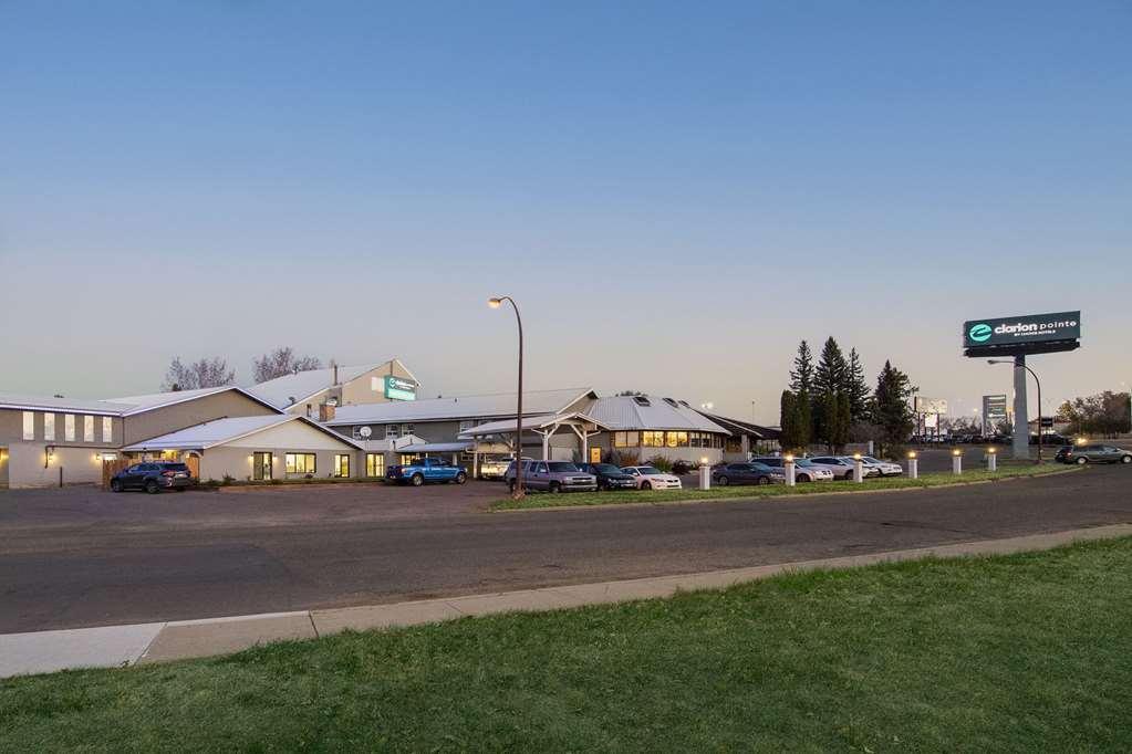Clarion Pointe Hotel Medicine Hat Kültér fotó