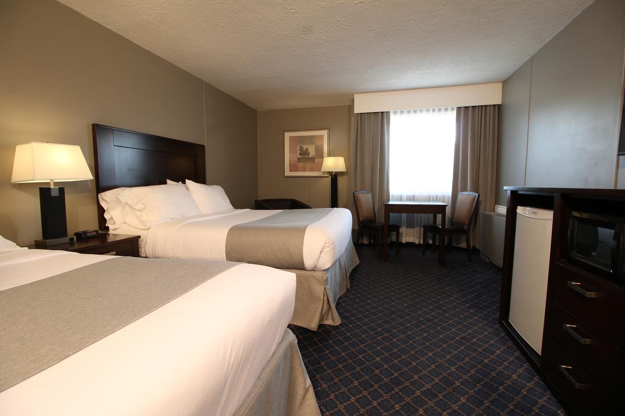 Clarion Pointe Hotel Medicine Hat Kültér fotó